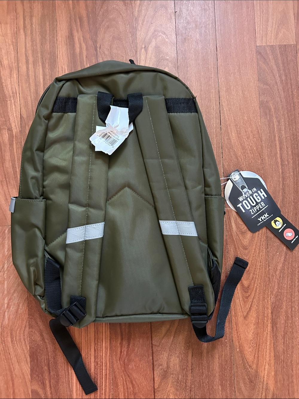 NWT Locker Club Kids 16L Nylon Backpack Green w/ Headphone Pencil Pouch - Picture 13 of 14